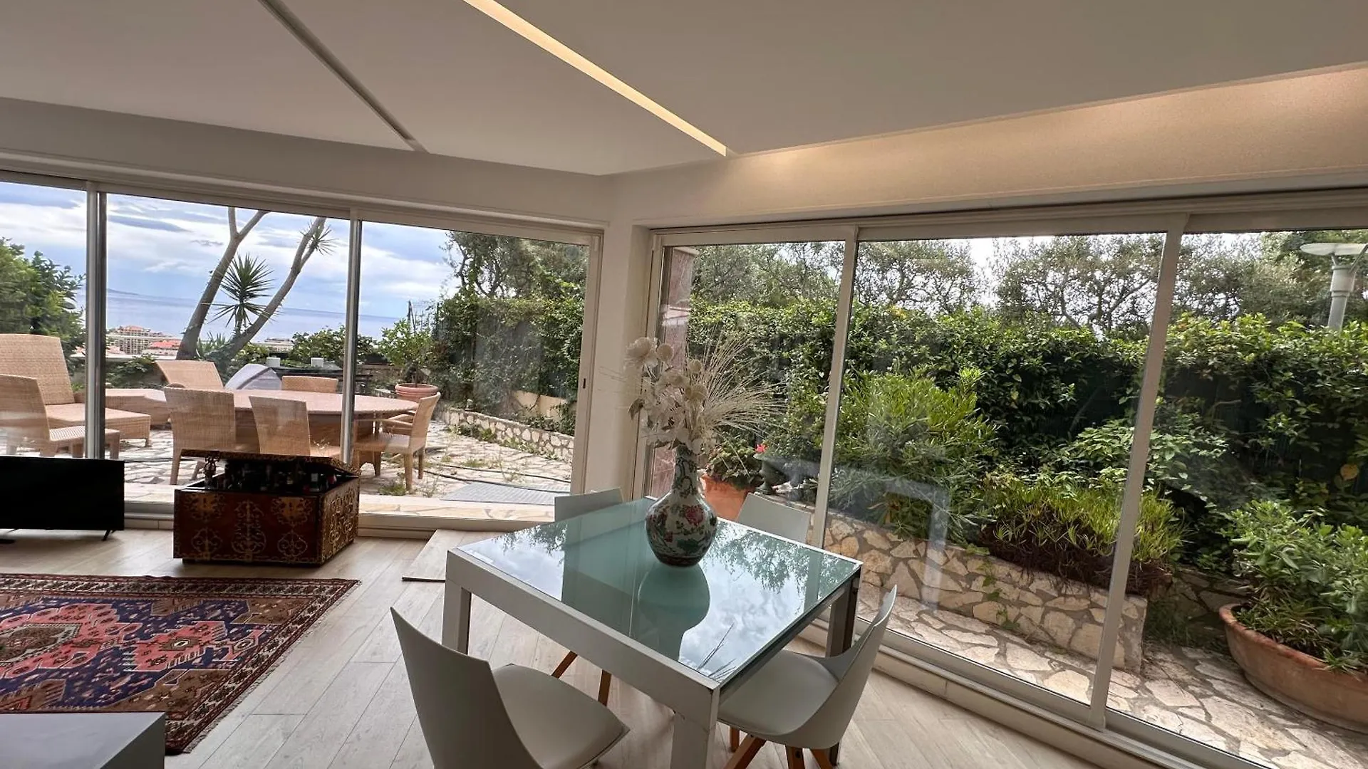 Appartement , Piscine Aux Portes De Monaco Cap-d'Ail Apartment