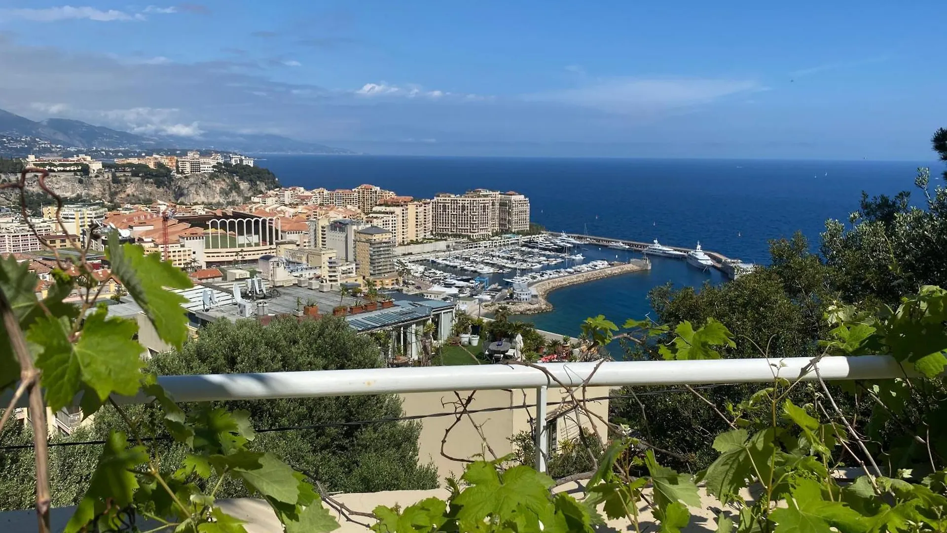 Appartement , Piscine Aux Portes De Monaco Cap-d'Ail 0*,  France